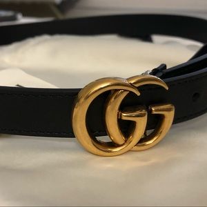 GUCCI leather belt with double g buckle (skinny)